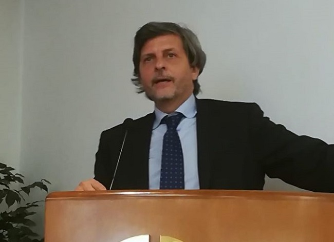 Confesercenti Сицилии: борьба с подделками — операция финансовой гвардии на пользу, законность защищает бизнес